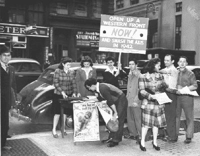 Members of District 65 of the UAW sell war bonds during World War II