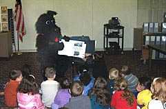 Fala with children at FDR Library