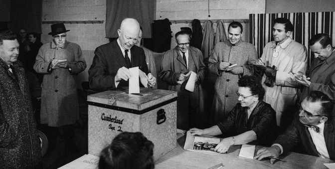 Eisenhower casts his ballot