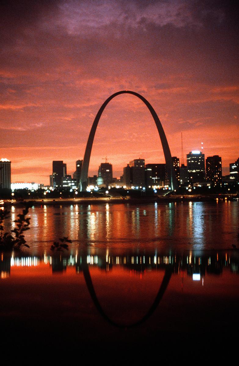 How should downtown St. Louis move forward?