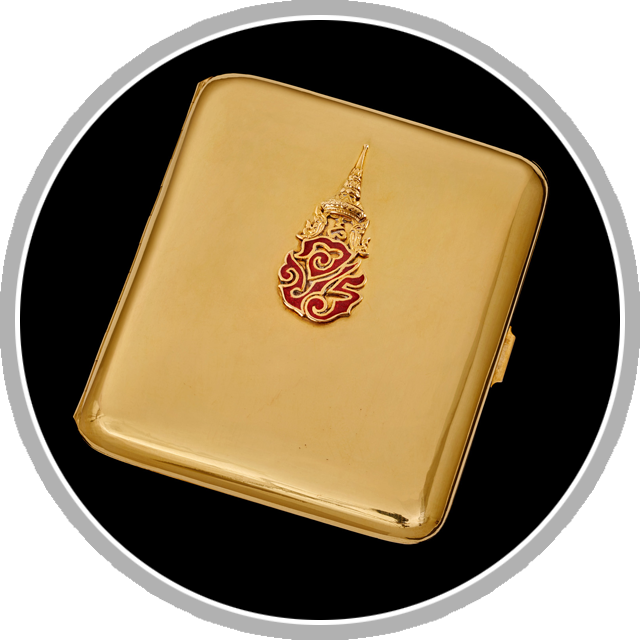 Thai exhibit - Cigarette case with royal cypher of King Ananda Mahidol